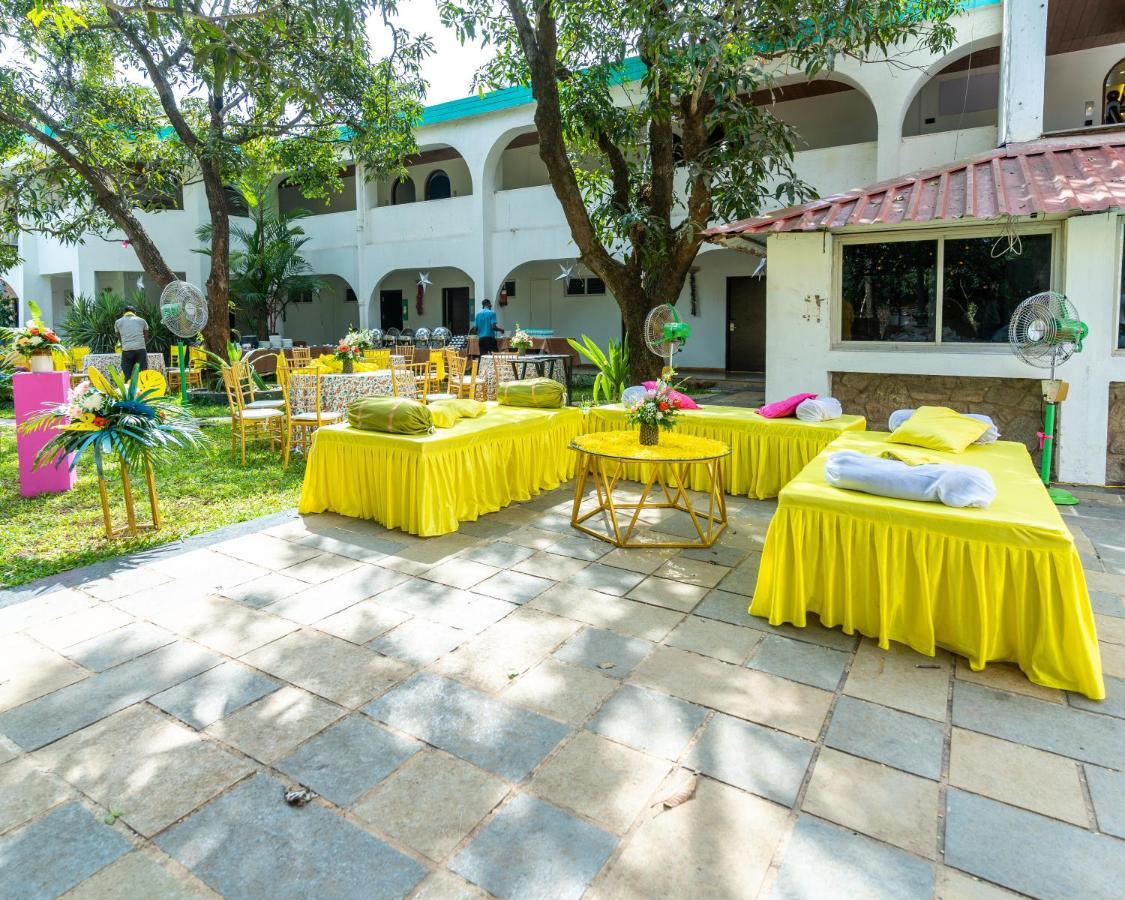 Longuinhos Beach Resort Colva Luaran gambar